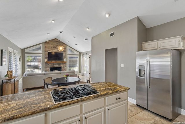 2442 Rim Oak, San Antonio, TX 78232