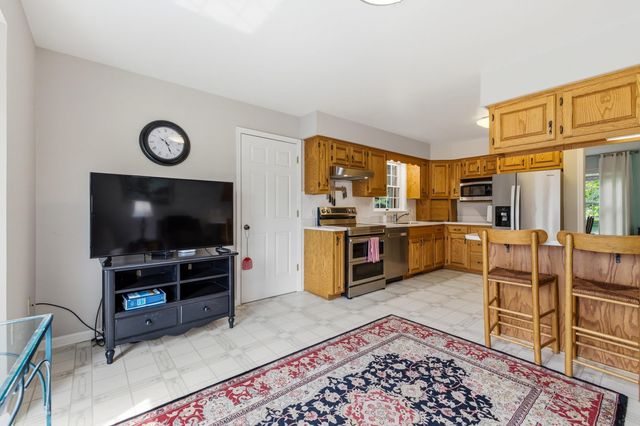 415 KERN ST, Woodstock, VA 22664