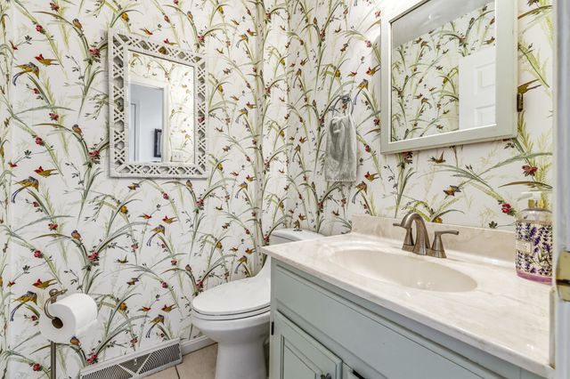 415 KERN ST, Woodstock, VA 22664