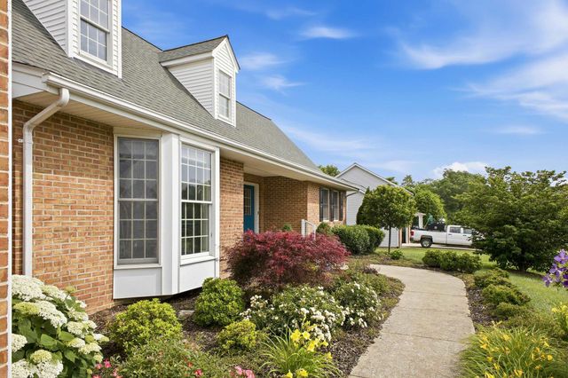 415 KERN ST, Woodstock, VA 22664