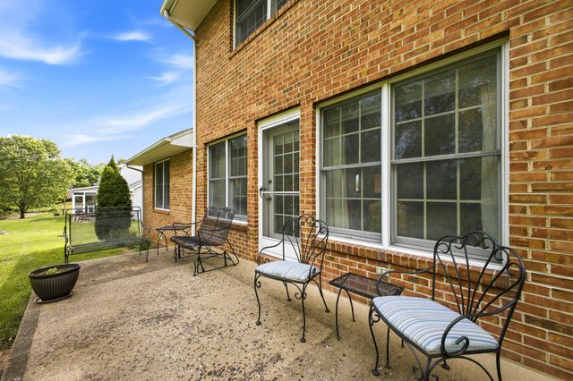 415 KERN ST, Woodstock, VA 22664