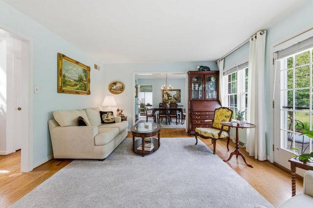 415 KERN ST, Woodstock, VA 22664