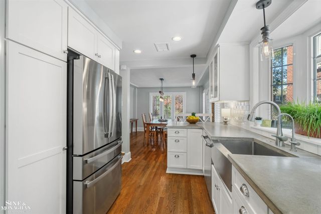 234 Mckinley Avenue, Grosse Pointe Farms, MI 48236