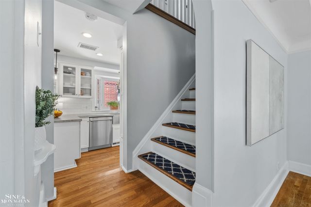 234 Mckinley Avenue, Grosse Pointe Farms, MI 48236