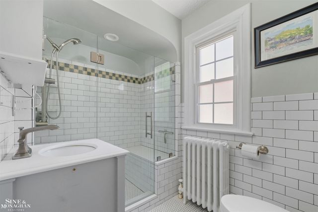234 Mckinley Avenue, Grosse Pointe Farms, MI 48236