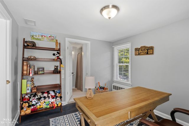 234 Mckinley Avenue, Grosse Pointe Farms, MI 48236