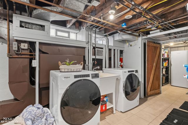 234 Mckinley Avenue, Grosse Pointe Farms, MI 48236