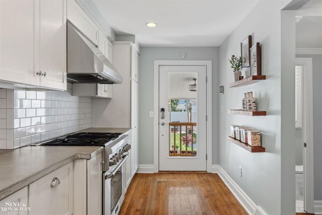234 Mckinley Avenue, Grosse Pointe Farms, MI 48236