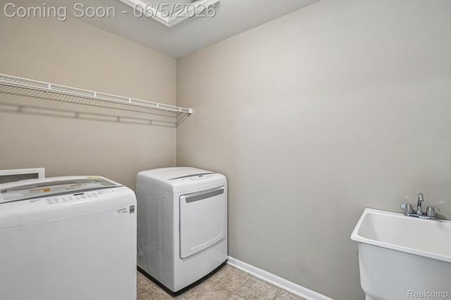 58261 Missaukee Lane, Lyon Charter Township, MI 48165
