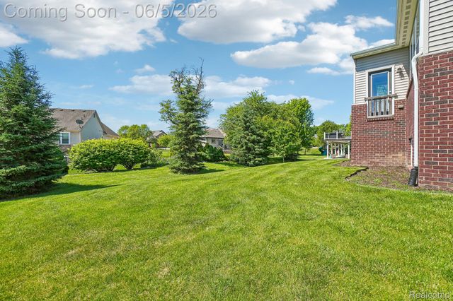 58261 Missaukee Lane, Lyon Charter Township, MI 48165