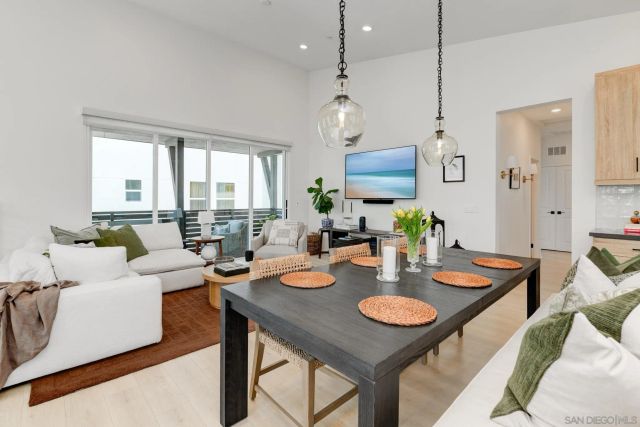 10466 Newbliss Way, San Diego, CA 92126