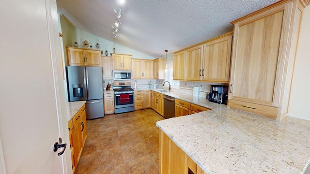 7175 Highway 71 NE, Willmar, MN 56201