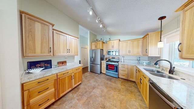 7175 Highway 71 NE, Willmar, MN 56201