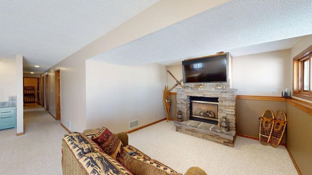 7175 Highway 71 NE, Willmar, MN 56201