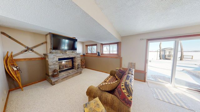 7175 Highway 71 NE, Willmar, MN 56201