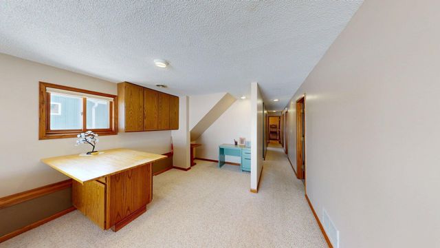 7175 Highway 71 NE, Willmar, MN 56201