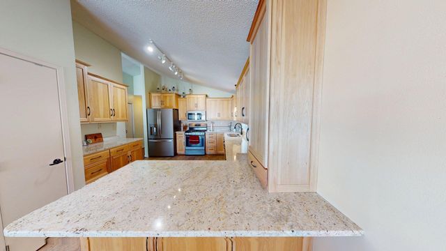 7175 Highway 71 NE, Willmar, MN 56201
