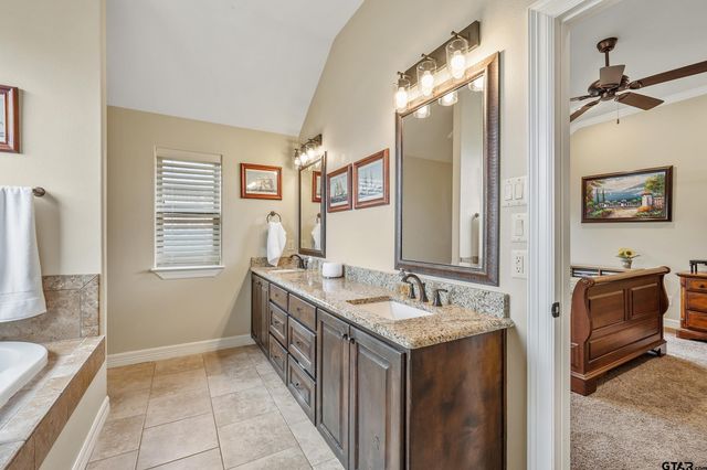 7376 Flat Rock, Tyler, TX 75703