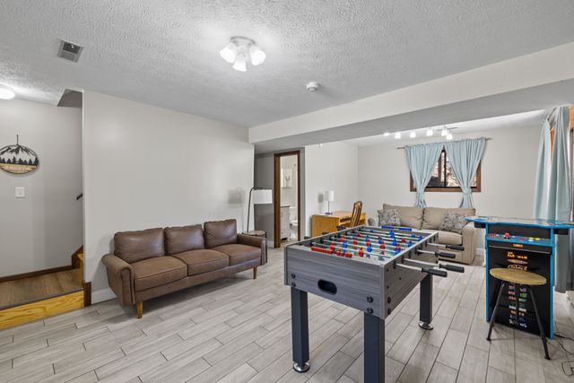 673 KILLMON RD, Basye, VA 22810