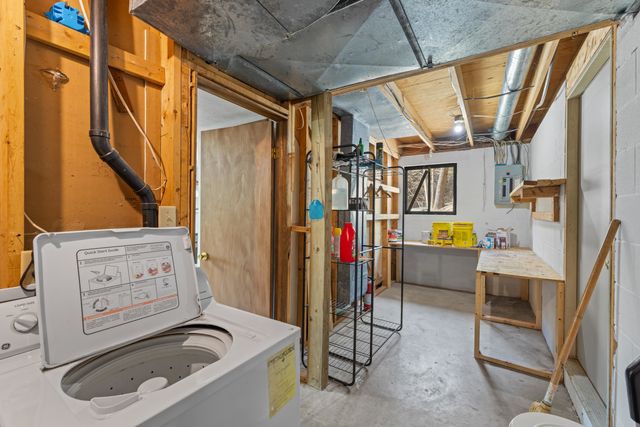 673 KILLMON RD, Basye, VA 22810