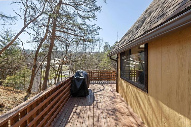 673 KILLMON RD, Basye, VA 22810