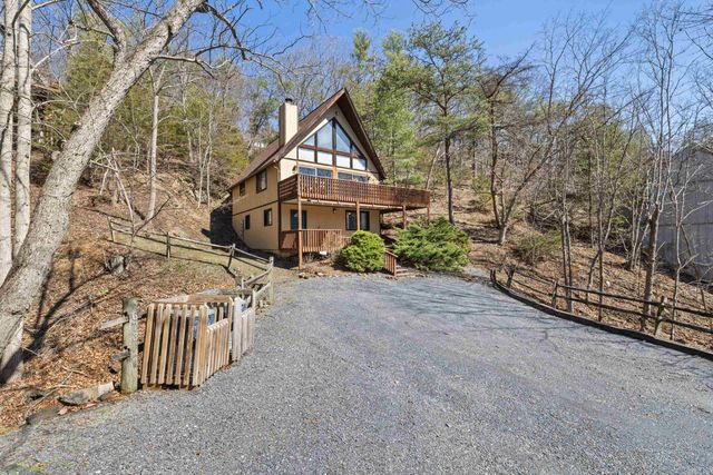 673 KILLMON RD, Basye, VA 22810