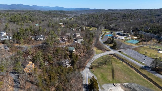 673 KILLMON RD, Basye, VA 22810