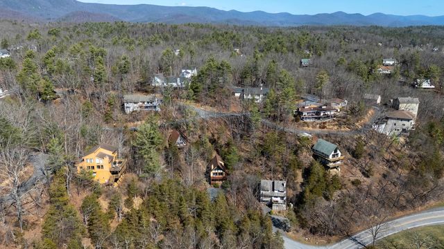 673 KILLMON RD, Basye, VA 22810