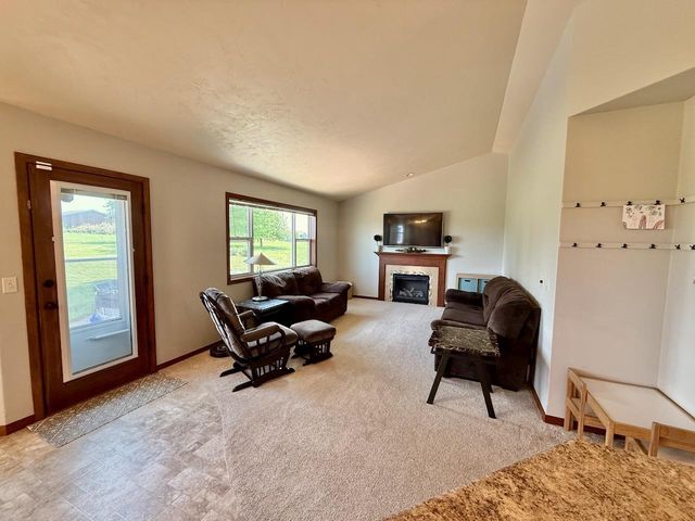 W6127 SHERWOOD POINT DRIVE, Greenville, WI 54942