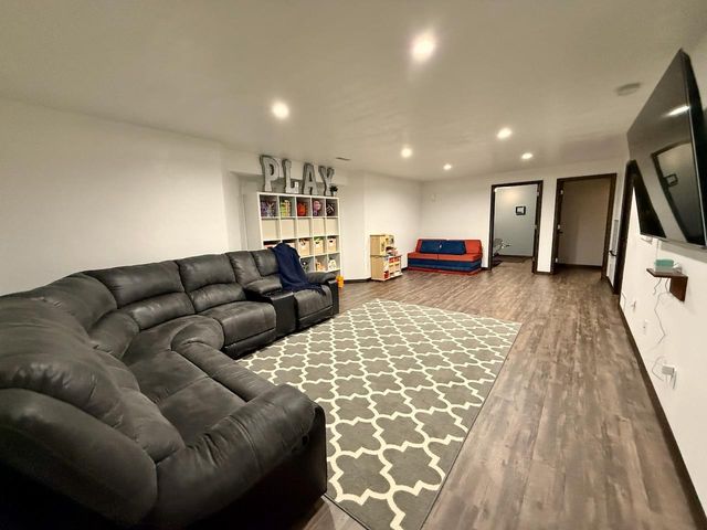 W6127 SHERWOOD POINT DRIVE, Greenville, WI 54942