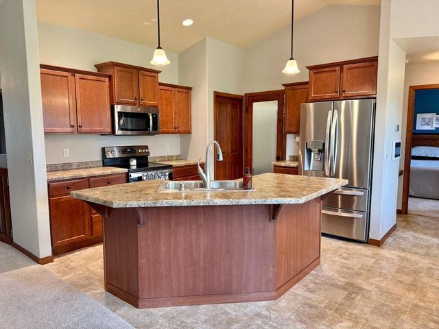 W6127 SHERWOOD POINT DRIVE, Greenville, WI 54942