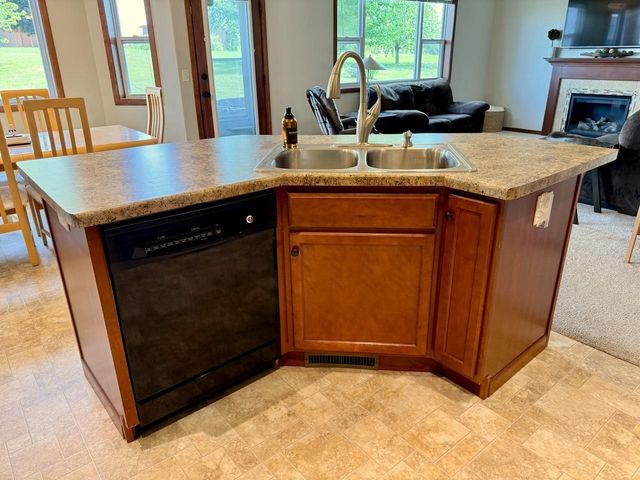 W6127 SHERWOOD POINT DRIVE, Greenville, WI 54942
