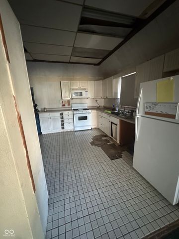 331 W High Street, Pendleton, IN 46064