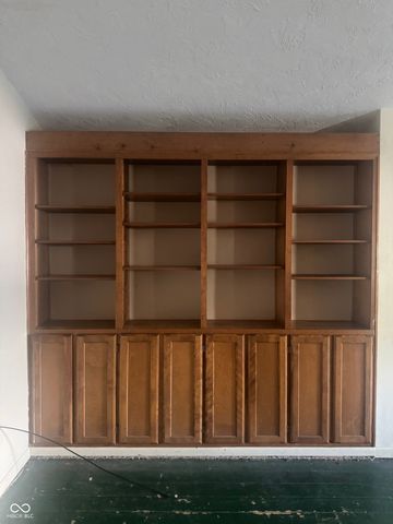 331 W High Street, Pendleton, IN 46064