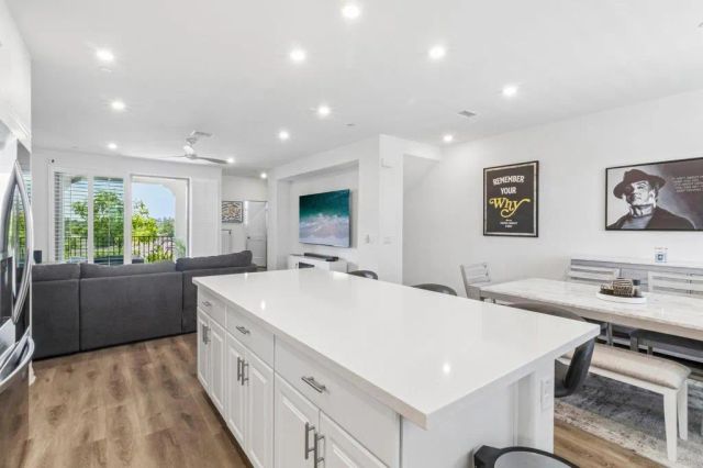 1533 Fig Tree Way, Oceanside, CA 92056