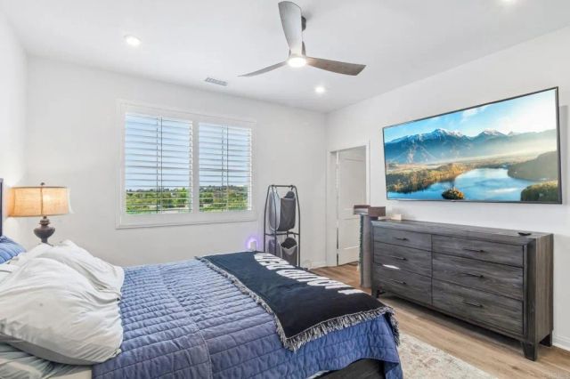 1533 Fig Tree Way, Oceanside, CA 92056