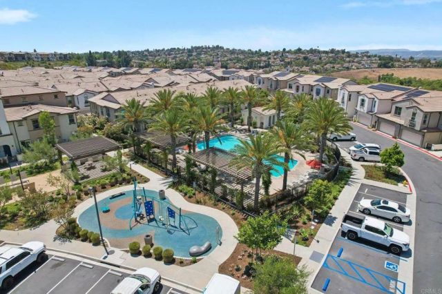 1533 Fig Tree Way, Oceanside, CA 92056