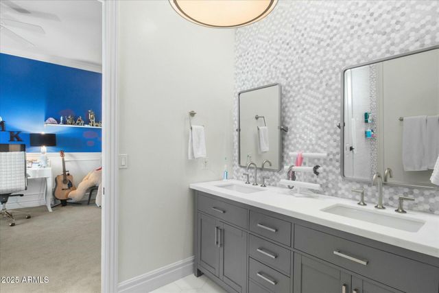 5019 E LUCIA Drive, Cave Creek, AZ 85331