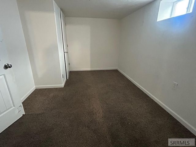 77 Cottonwood Avenue, Pocatello, ID 83204