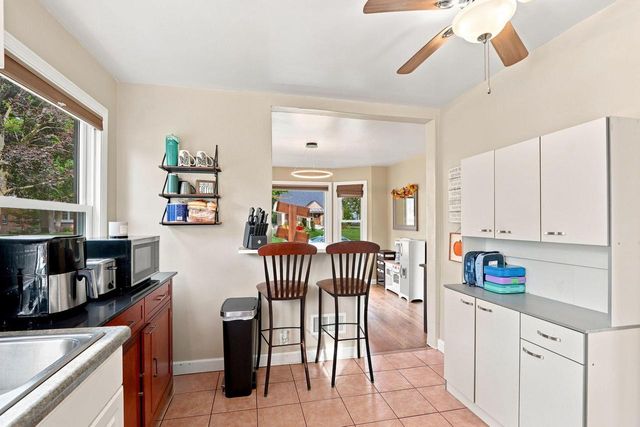 4405 Harding ROAD, Kenosha, WI 53142