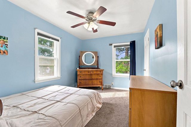 4405 Harding ROAD, Kenosha, WI 53142