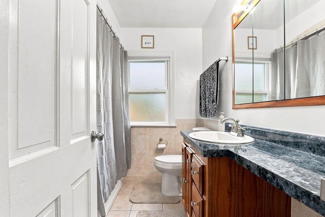 4405 Harding ROAD, Kenosha, WI 53142