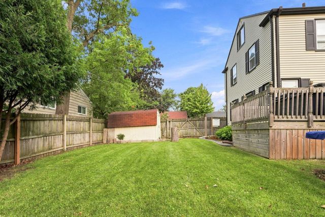 4405 Harding ROAD, Kenosha, WI 53142