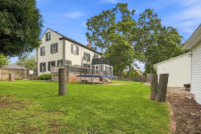 4405 Harding ROAD, Kenosha, WI 53142