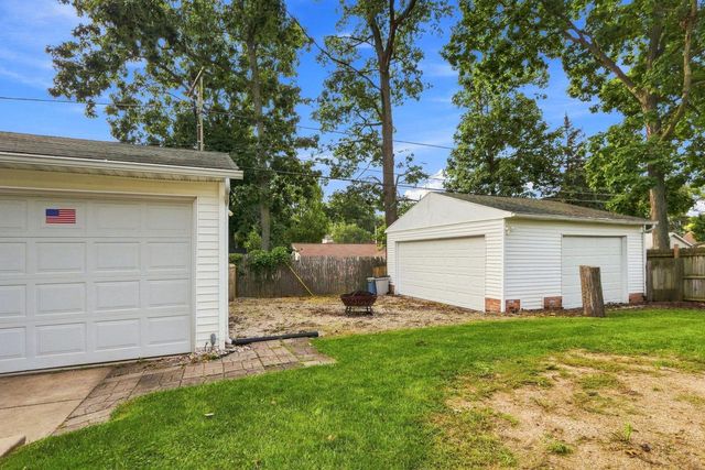 4405 Harding ROAD, Kenosha, WI 53142