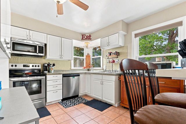 4405 Harding ROAD, Kenosha, WI 53142