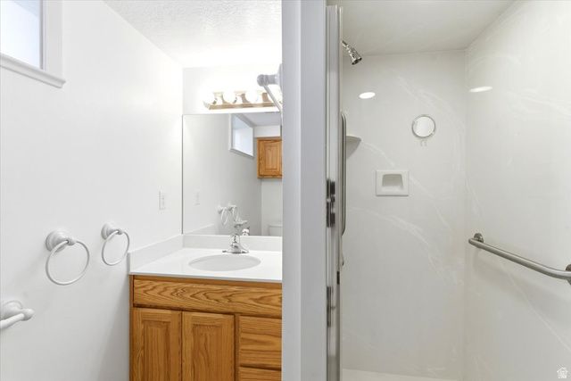 380 E 300 N, Clearfield, UT 84015