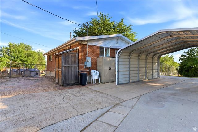 380 E 300 N, Clearfield, UT 84015