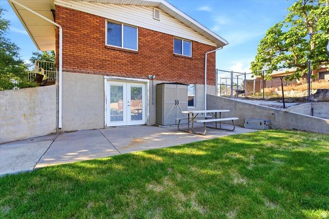 380 E 300 N, Clearfield, UT 84015