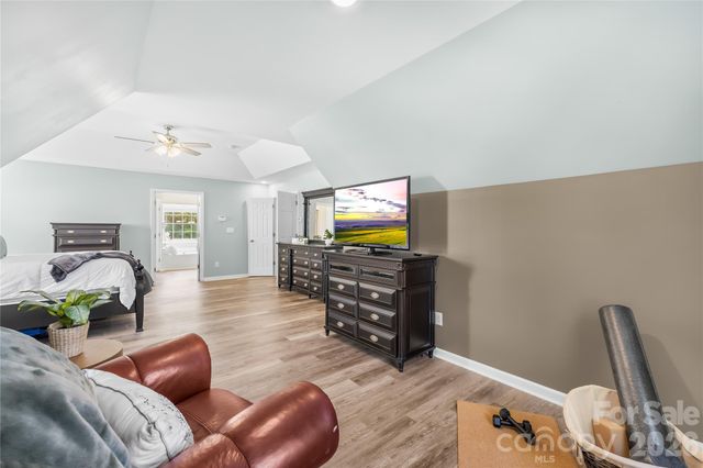 113 Steeplechase Avenue, Mooresville, NC 28117